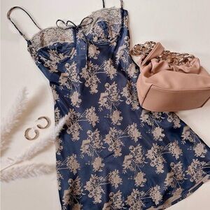 Bobbles & Lace Floral Bustier Satin Bow Women’s Slip Mini Dress Small